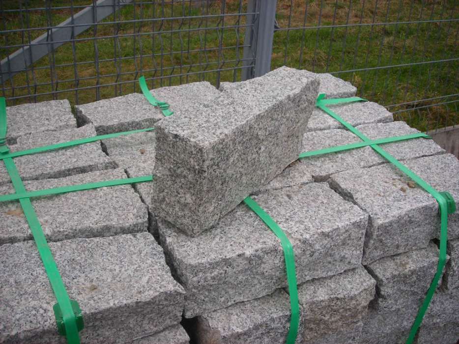 kostka granitowa 1gatunek brukowa granit obrzeża palisada kamień grys