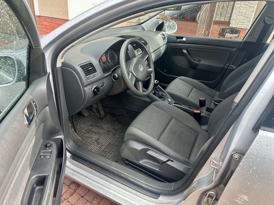 Volkswagena Golfa 5 1.6 Mpi