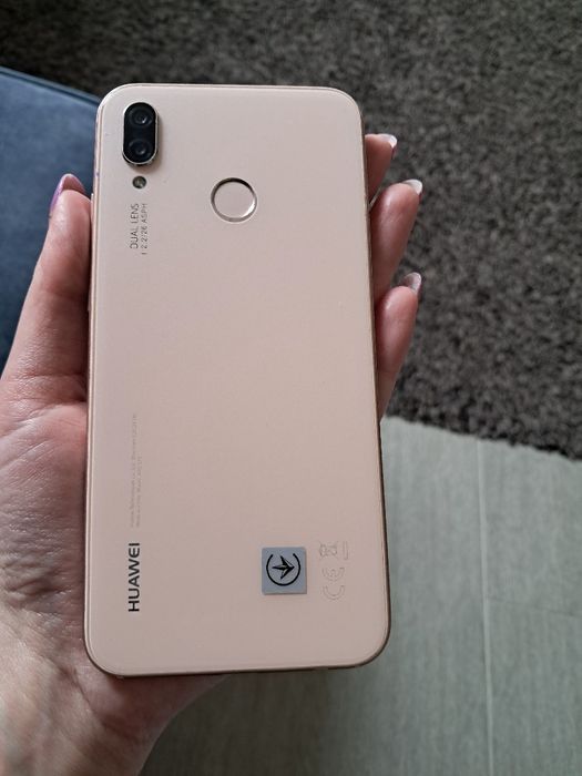Продам телефон Huawei ANE-LX1