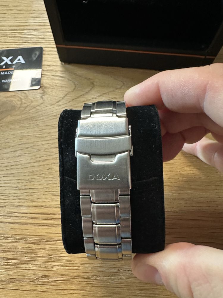 Zegarek automatyczny Doxa ceramica Shark 300 44mm