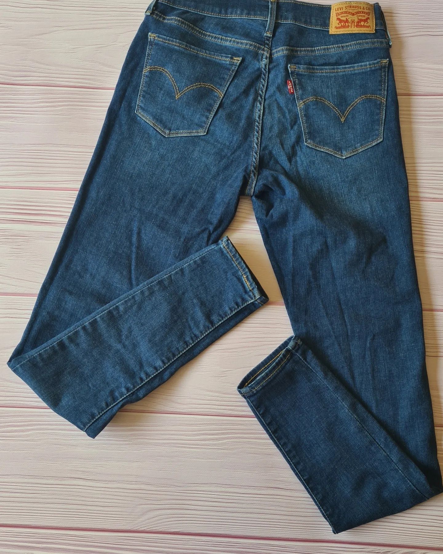 Джинси Levi's 710 скіні