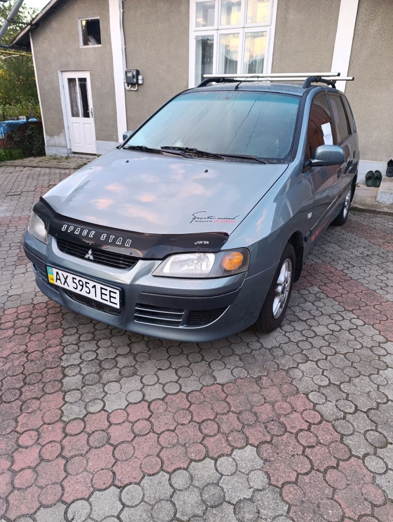Mitsubishi space star