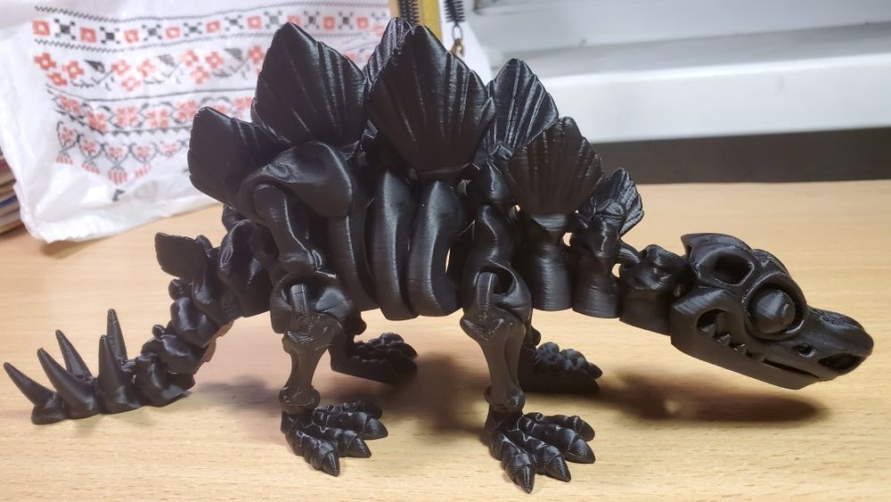 7Фігурка скелет стегозавру
