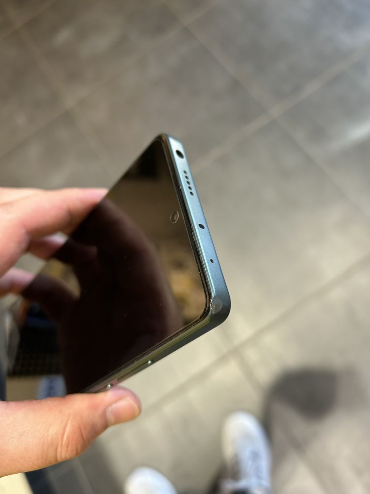 Продам Xiaomi Redmi Note 13 pro 8/256