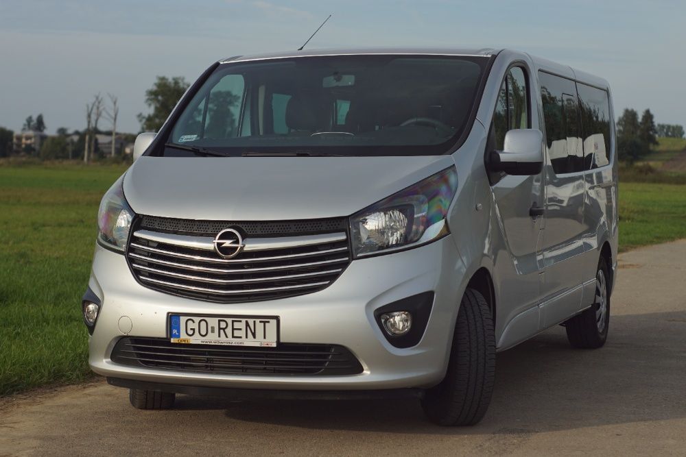 Wynajem busa 9-osobowego Opel Vivaro!! Winiety !! Wolne wakacje !!
