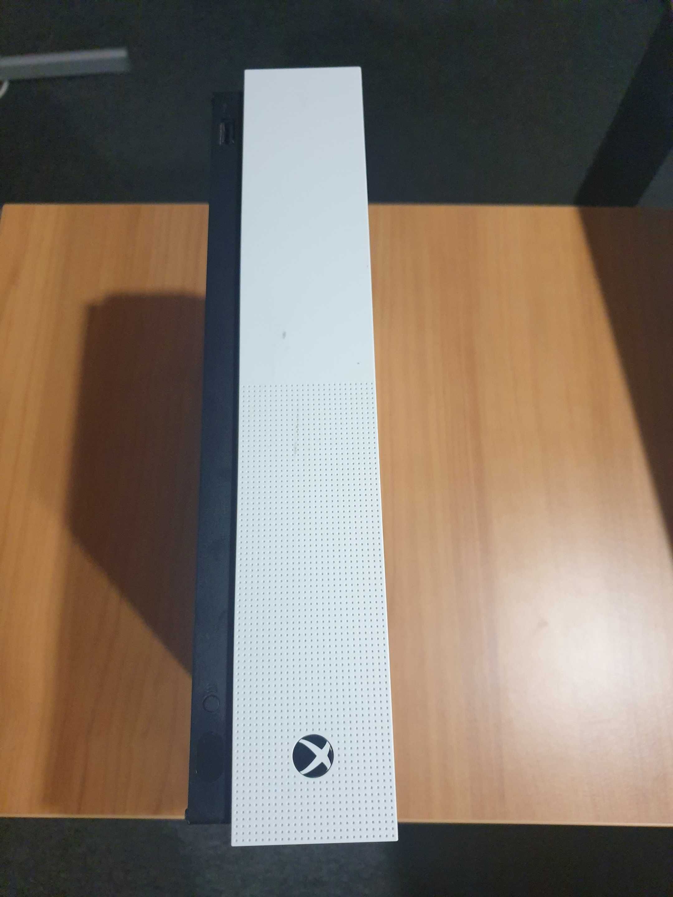 Konsola XBOX ONE S ALL-DIGITAL EDITION 1TB Biała. Stan Bardzo Dobry!