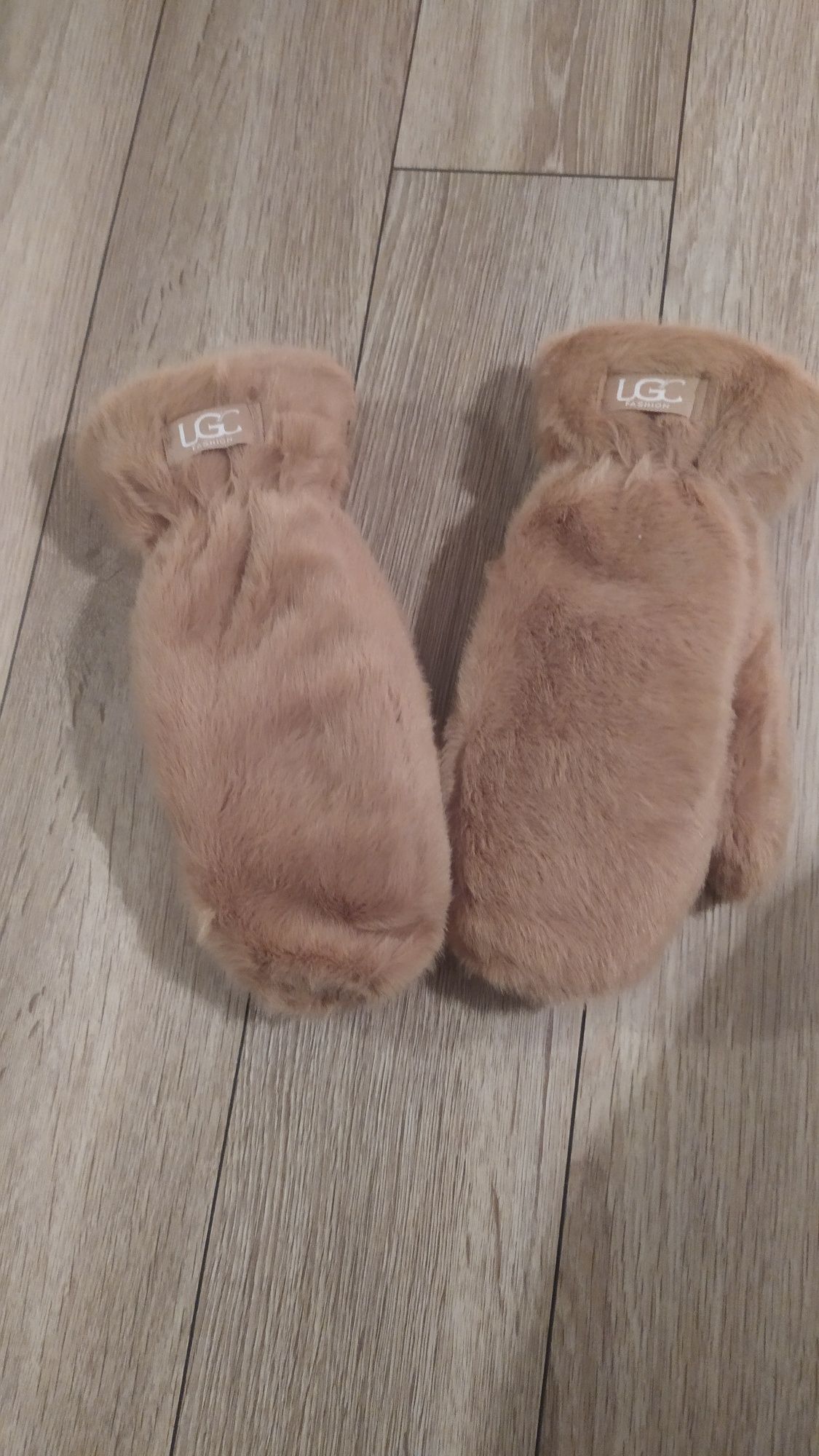 Rękawice dziewczęce, damskie, milusie.
