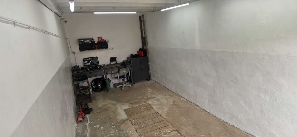 Garaż warsztat 18 m2 z kanałem, narzędziami,  Złocieniec ul. Dworcowa