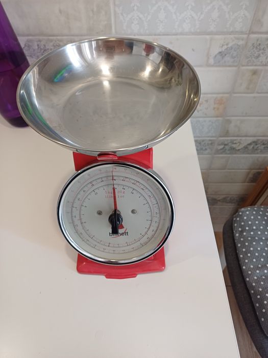 Продам ваги кухонні BIFINETT