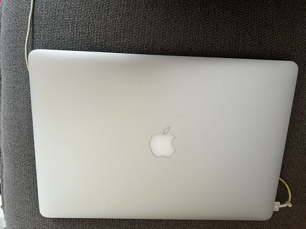 MacBook Pro A1502 8Gb i5