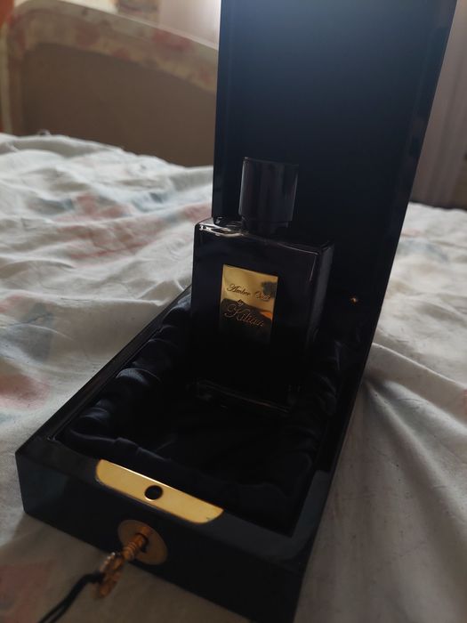 By Killian amber oud 2012