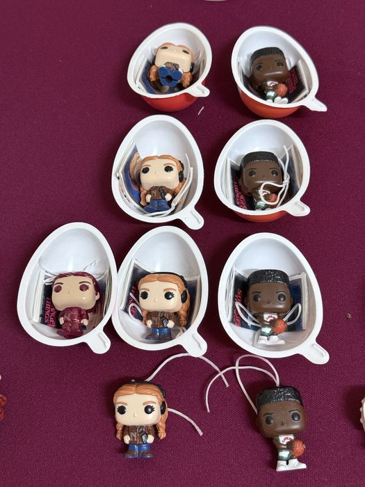 Stranger Things Kinder Joy