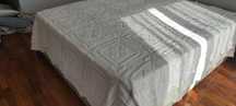 Espetacular colcha de renda branca