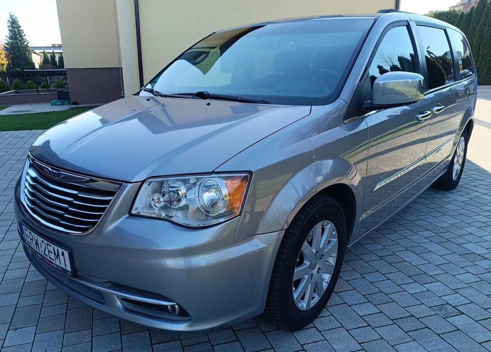 Chrysler Town & Country