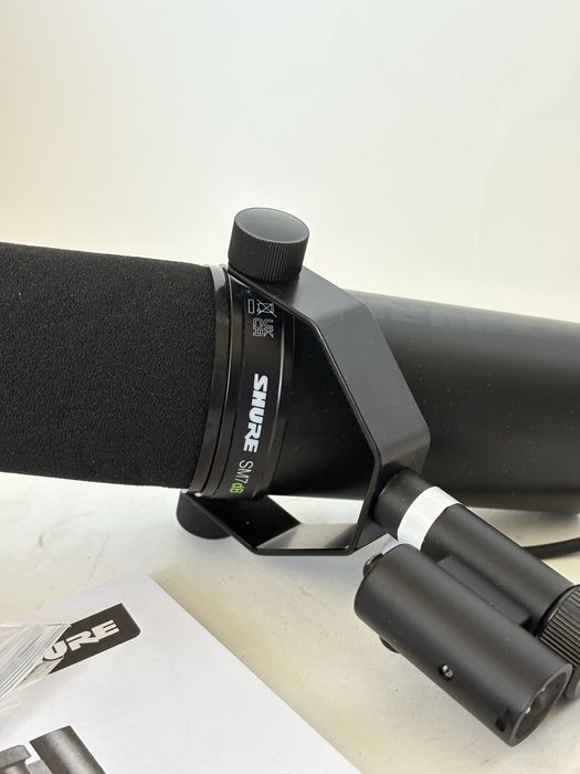 Shure SM7dB - profesjonalny mikrofon kardioidalny