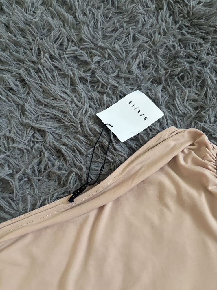 Bluzka na jedno ramię Mohito, nowa z metką, rozmiar XL