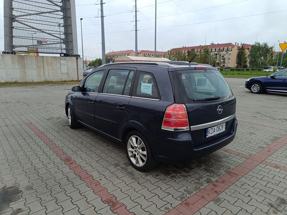 Zafira Cosmo 1.8 benz. 140km sprowadzony zarejestrowany