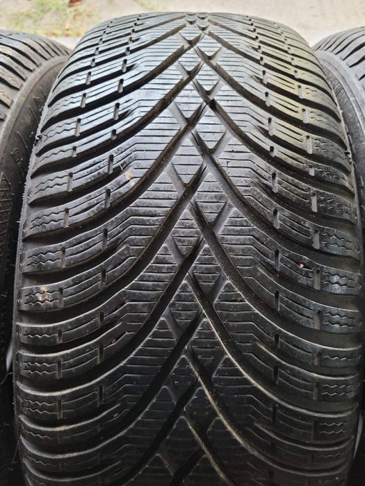 Komplet opon zimowych Kleber Krisalp HP3 225/45R17 7mm