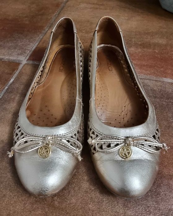 Kazar baleriny złote rozmiar 36