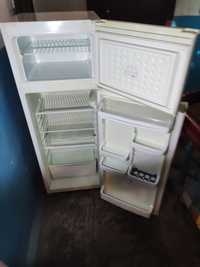 Холодильник rainford