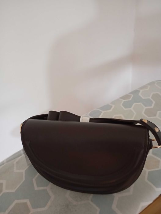 Сумочка через плече