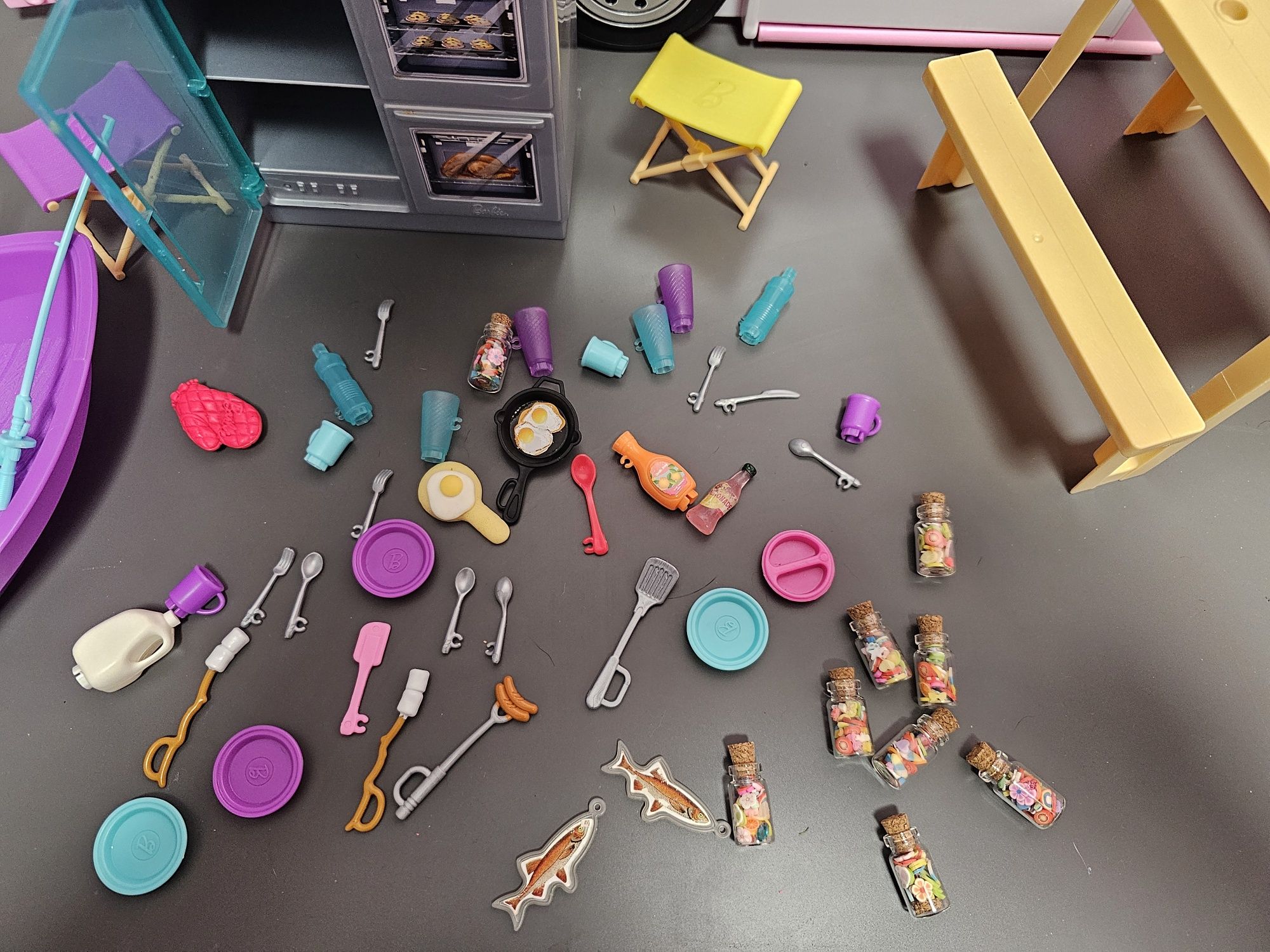 Camper dla BARBIE