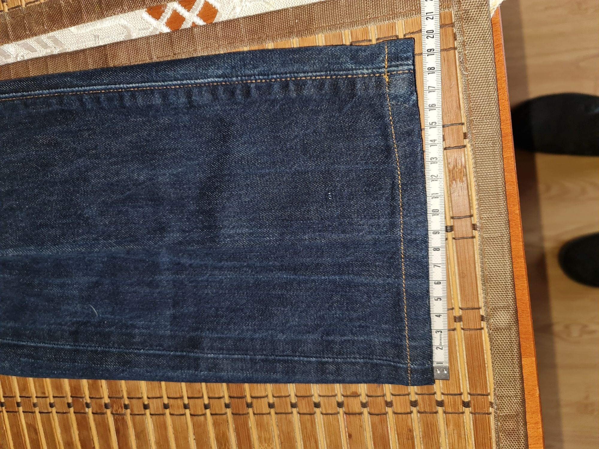 Levis 505 spodnie jeansowe W32