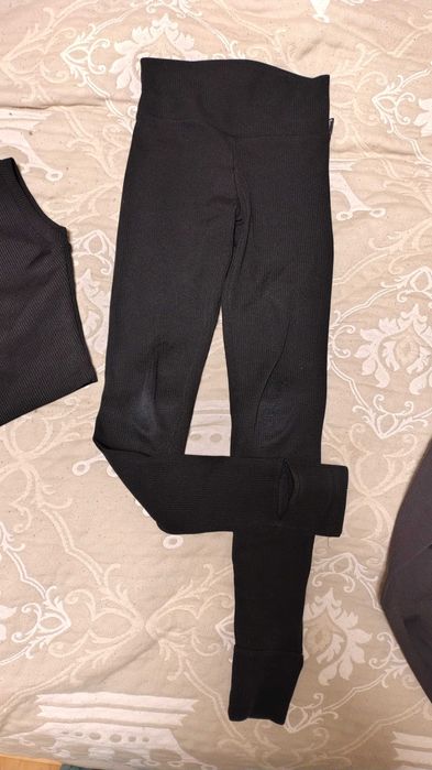 Костюм для художньої гімнастики 30/32р на 4 роки та обруч