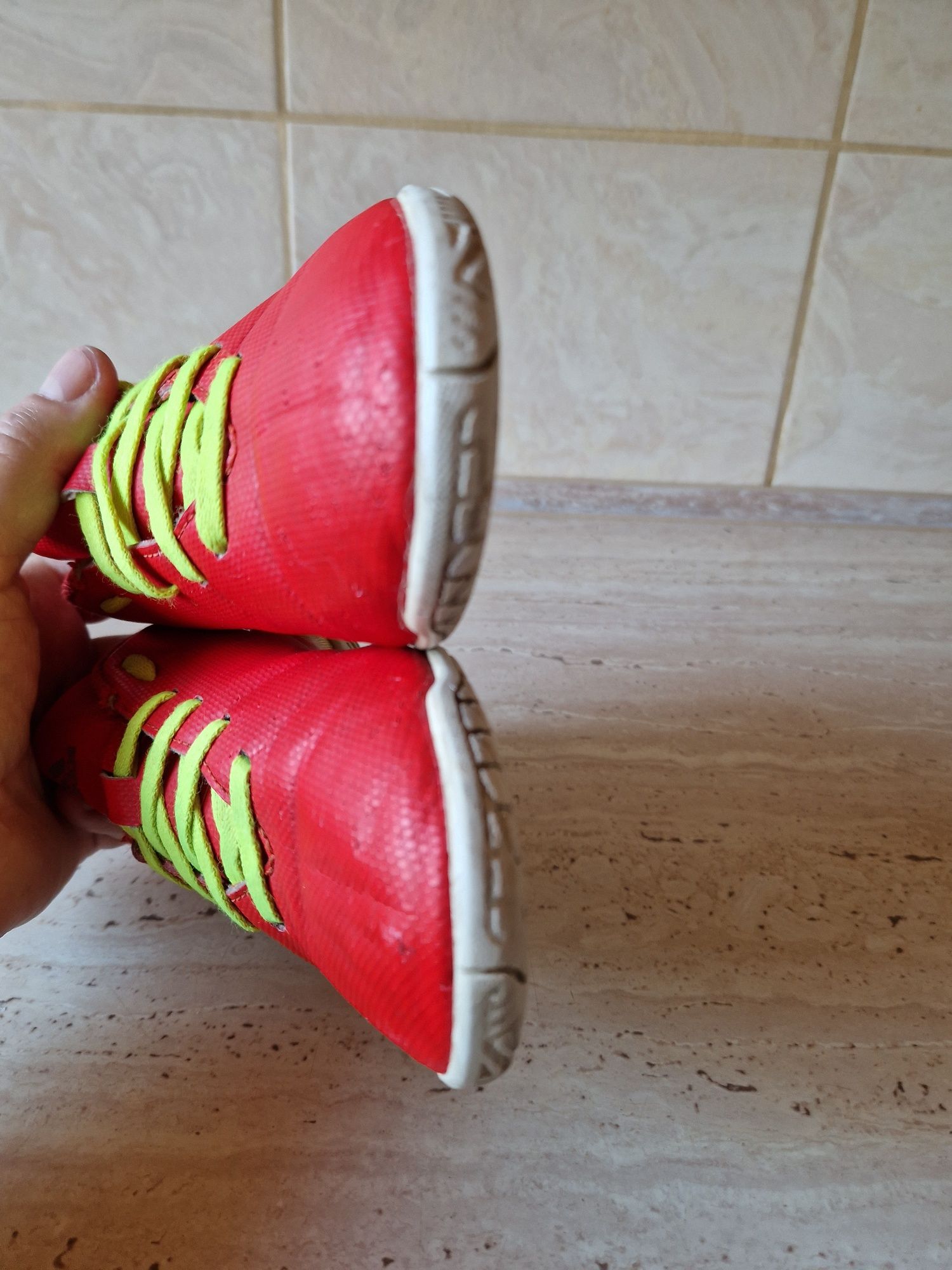 Halówki Adidas Nemeziz Messi  r 35.5