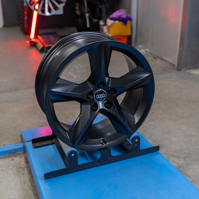 FABRYCZNIE NOWE Oryginalne Felgi Audi 19" -  A5 A6 A7 A8 Q3 Q5 Q7