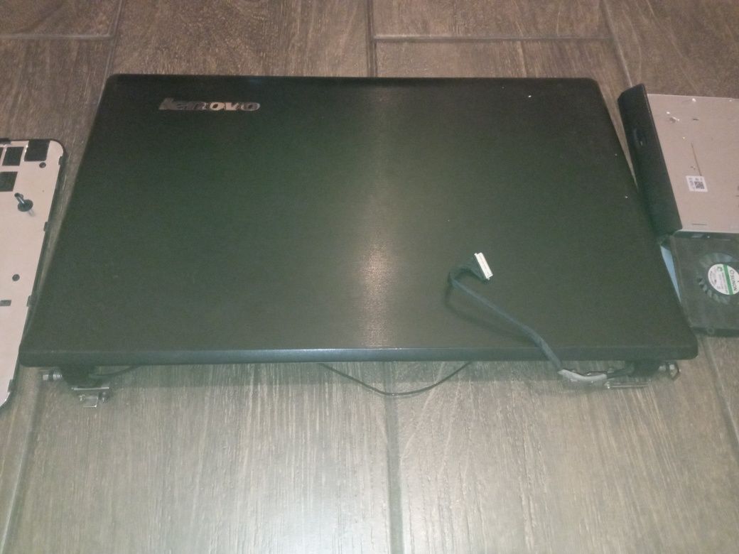 Lenovo G575 Ноутбук по запчастинам