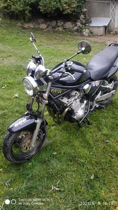 Suzuki GSF 600 bandit