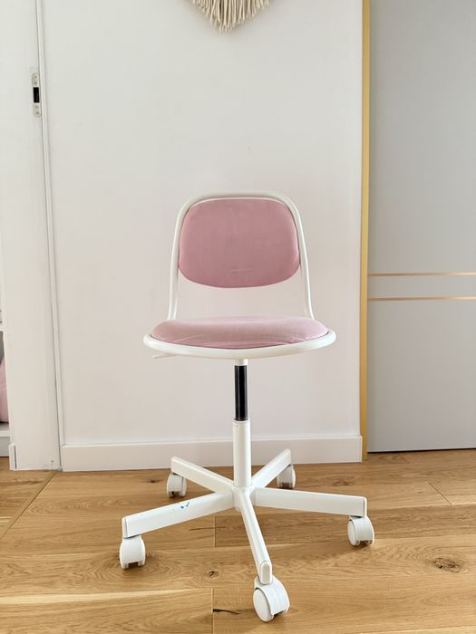 Krzeslo obrotowe Ikea dzieciece stan bdb