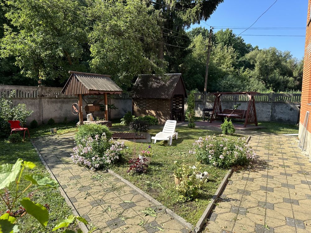 Оренда будинку три кімнати в місті Калинівка (Вінницька область)