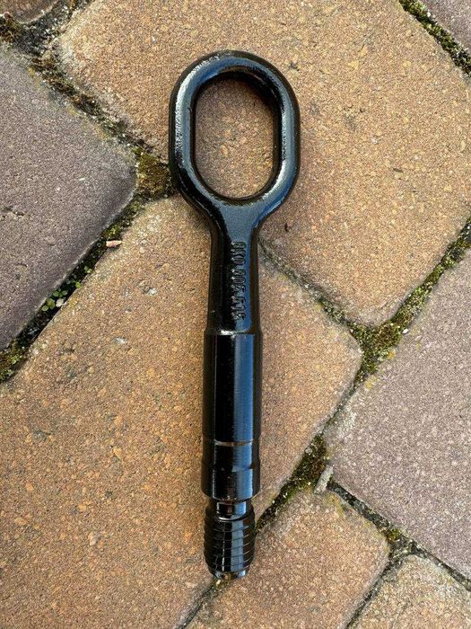 Крюк буксировочный Шкода Октавія А7