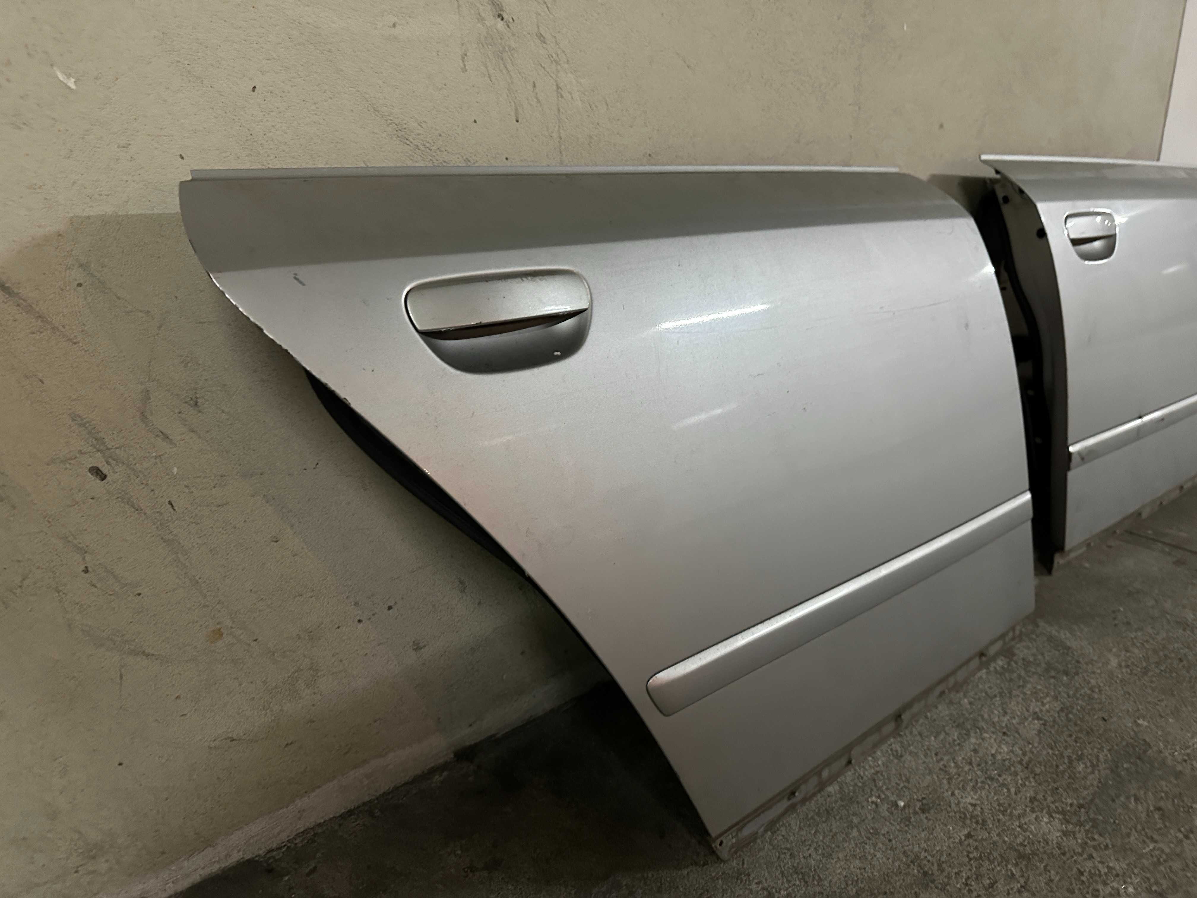 Porta de trás direita Audi A4 B6 Avant