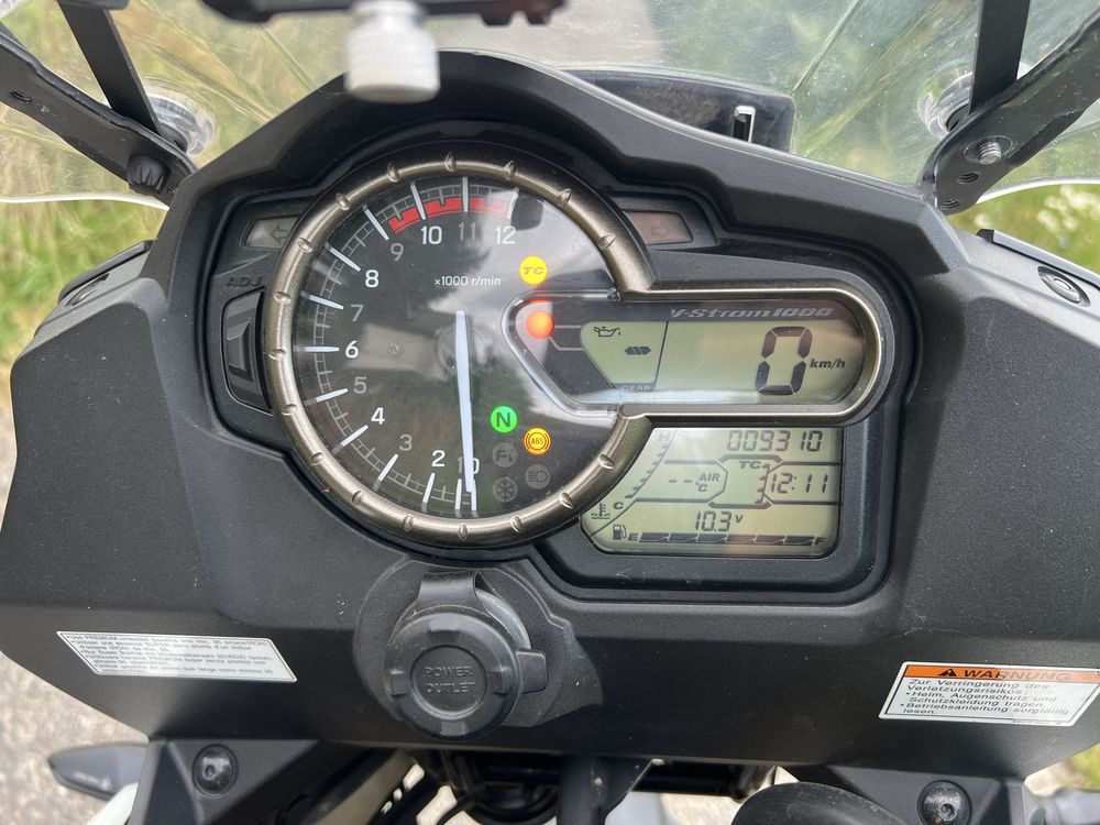 Suzuki dl 1000 vstrom przebieg 9300km