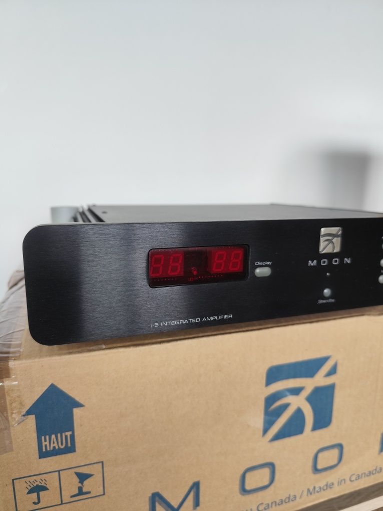 Moon i-5 Simaudio