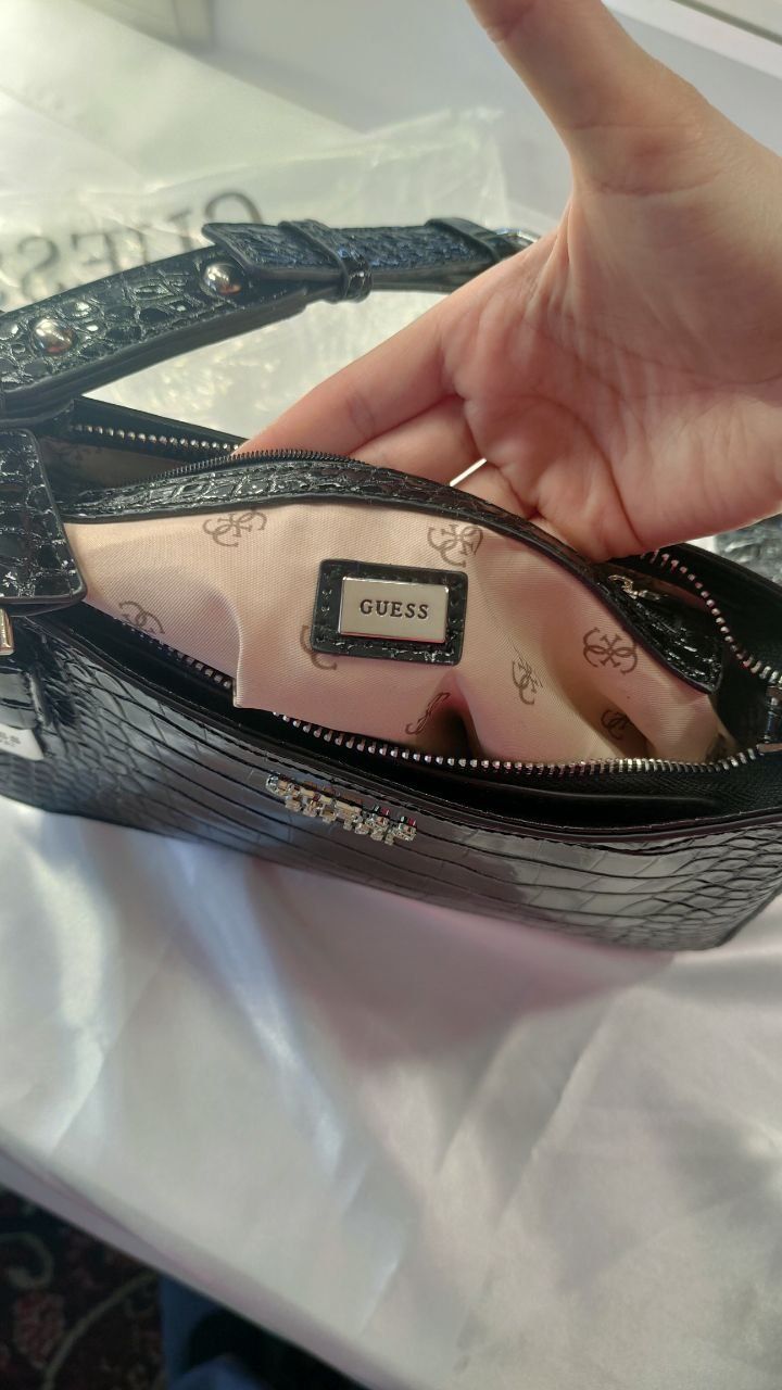 Сумка Guess  багет. Сумка гуес в стилі crocodile