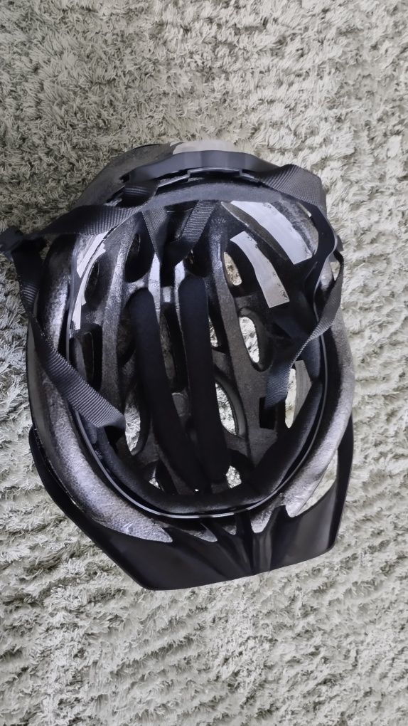 Велосипедні шолом