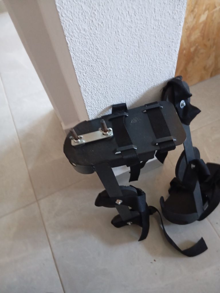 Apoios de pedais para bicicletas