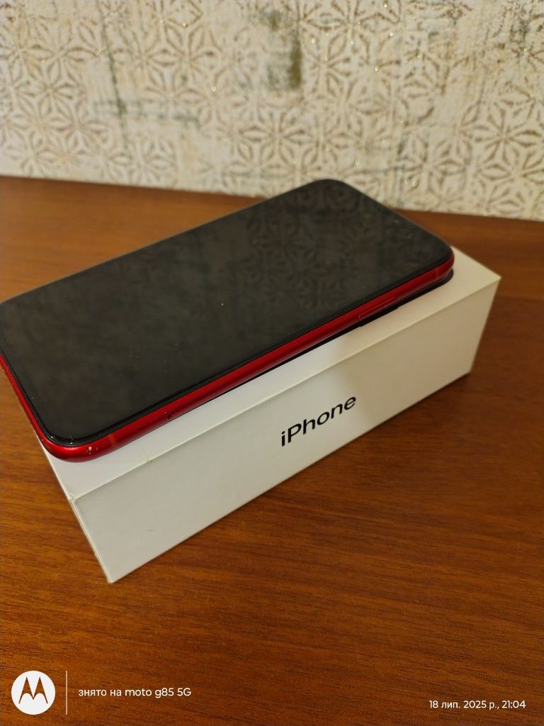 iPhone xr 64гб телефон