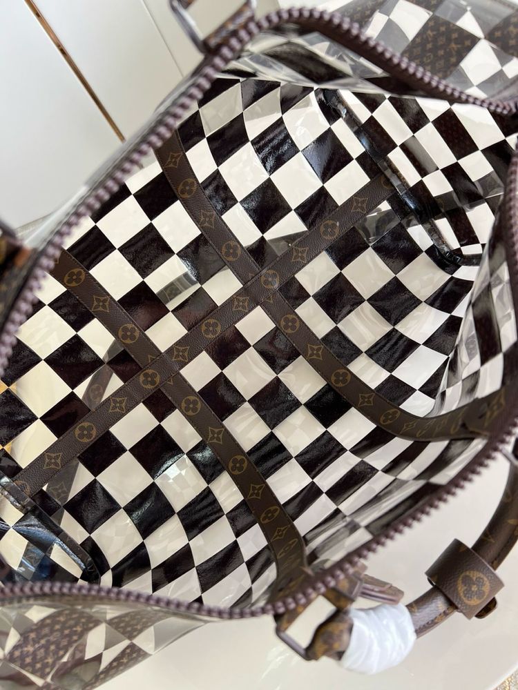Saco de viagem Louis Vuitton  Lona e acrilico