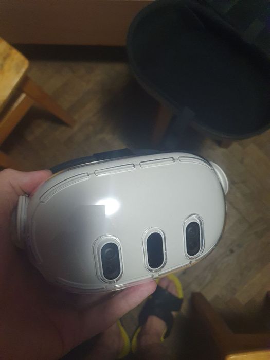 ТЕРМІНОВО!!! Meta Quest 3 128gb + кейс та інші аксесуари