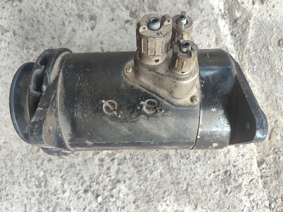 Генератор АТЄ-1 Г51-0 новий