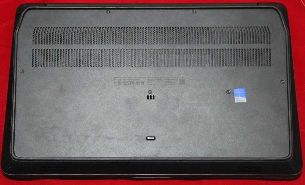 Ноутбук для игр HP Zbook 17 G3 Core i7|16Gb|512Gb|NVIDIA M3000M|FullHD