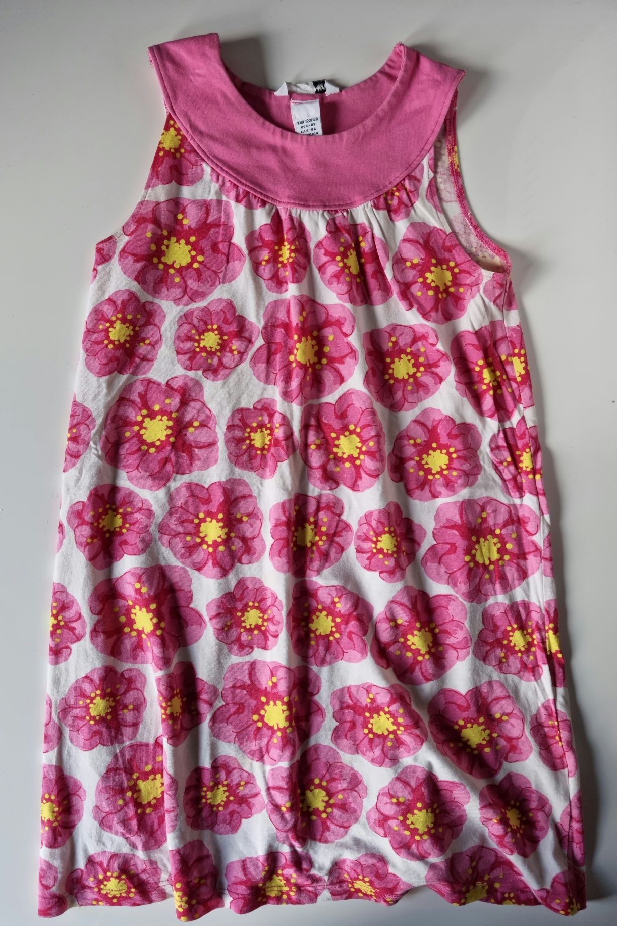 Sukienka dla dziewczynki r 122/128 H&M kwiaty