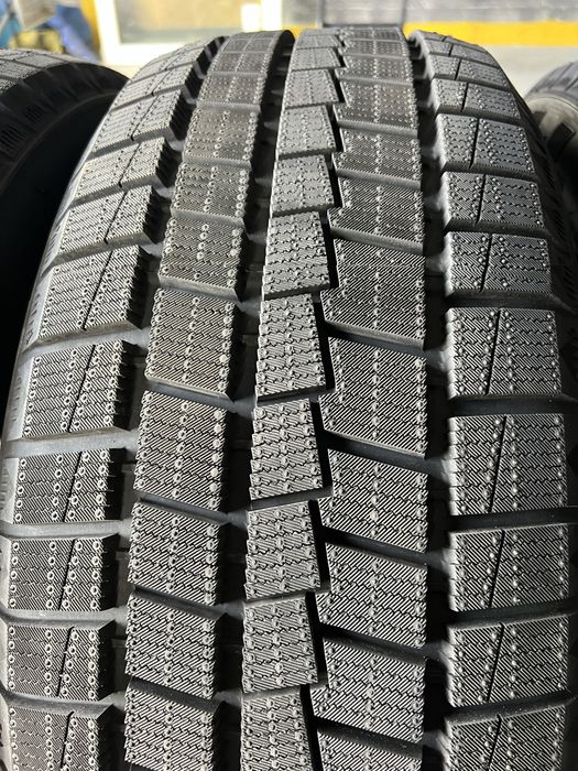 Резина Китай WANLI 235/50 R20 255/45 R20