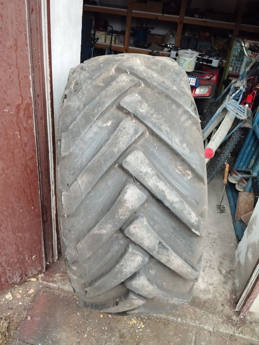 Koło do maszyn budowlanych