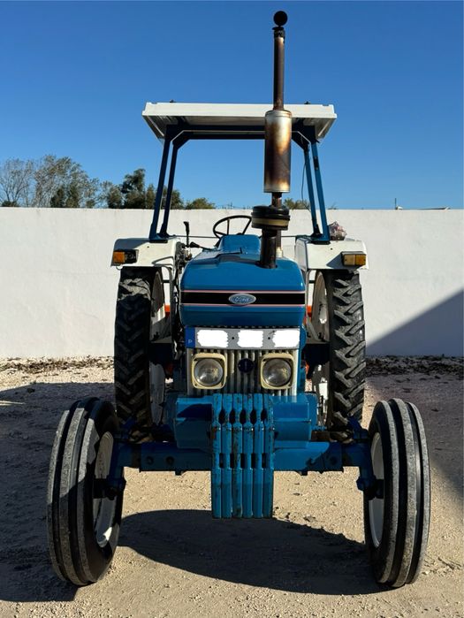 TRATOR FORD 5610